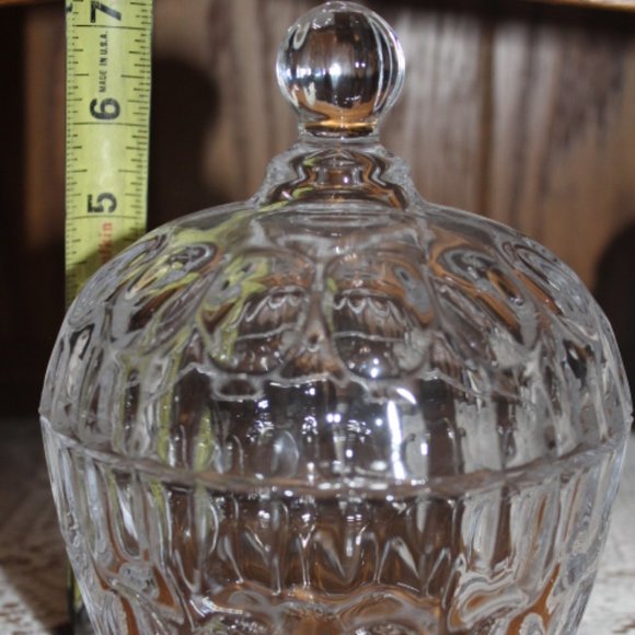 vintage covered candy dish - Picture 2 of 3